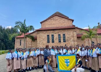 KRISTU UMWAMI IDUSIGIYE IKI MURI JEC RWANDA?